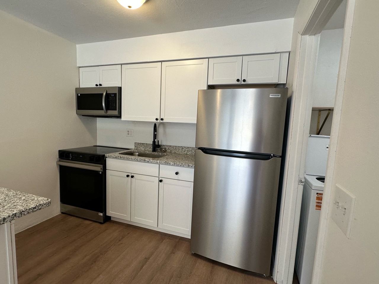 2931 Se 52nd Ave #D - Photo 7 of 20