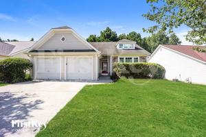 featured image of 207 Fairgrove Ln