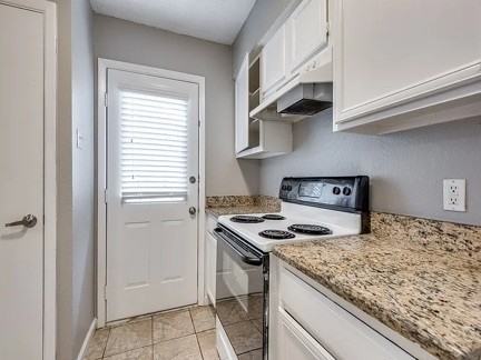 Evergreen Duplexes - Photo 6 of 12