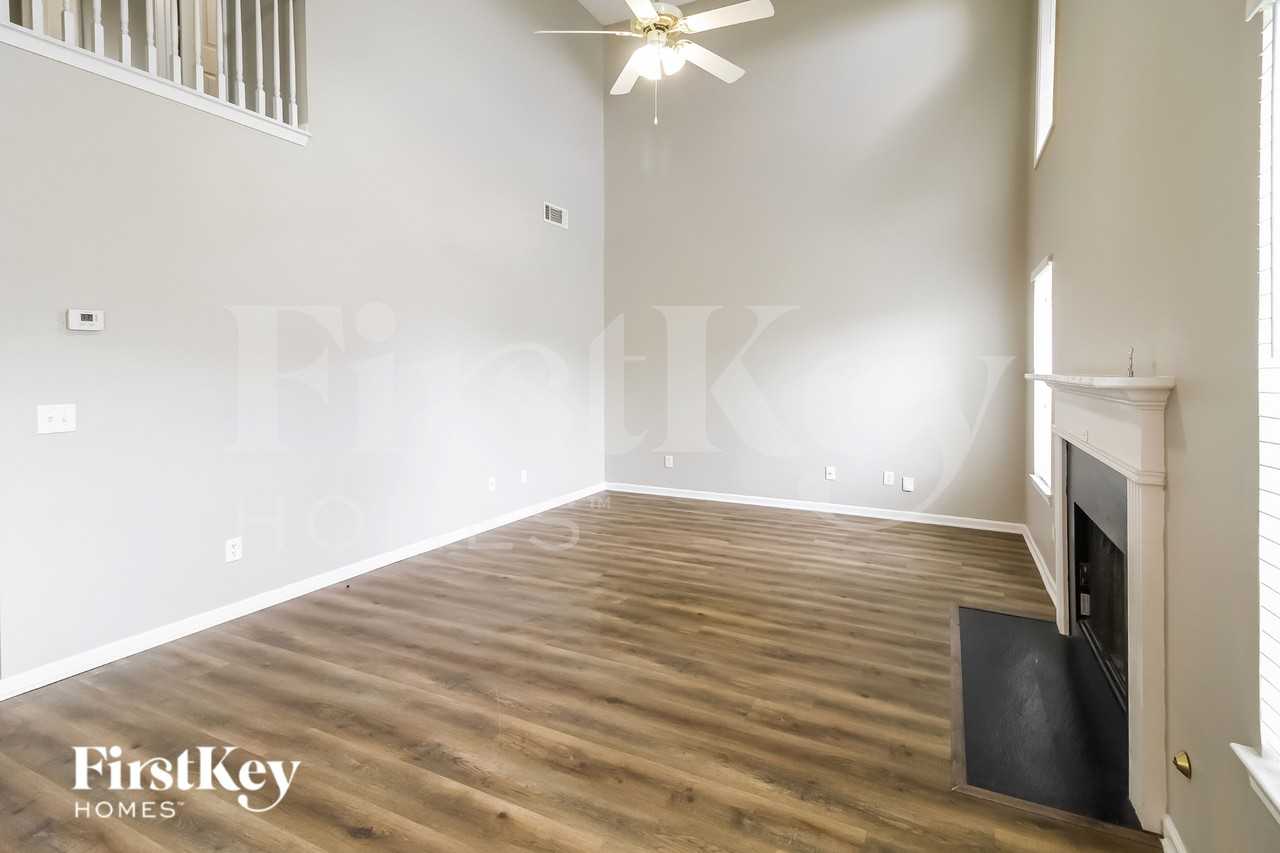 15 Dairyland Dr - Photo 5 of 16