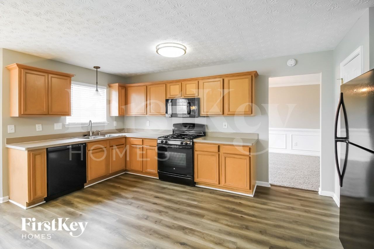 15 Dairyland Dr - Photo 7 of 16