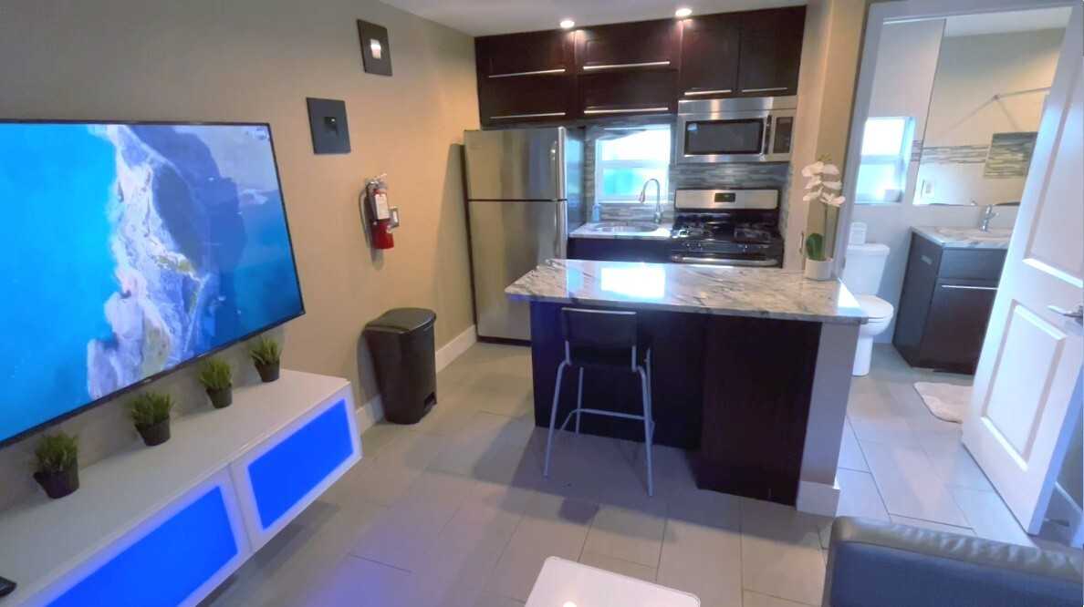 356 Jefferson Street - Photo 4 of 50