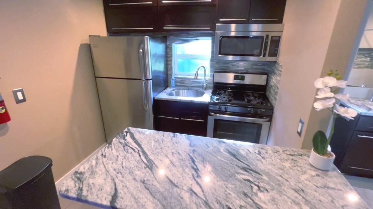 356 Jefferson Street - Photo 6 of 50