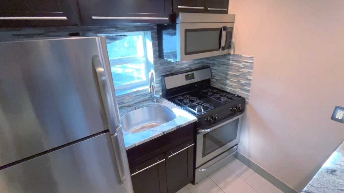 356 Jefferson Street - Photo 7 of 50