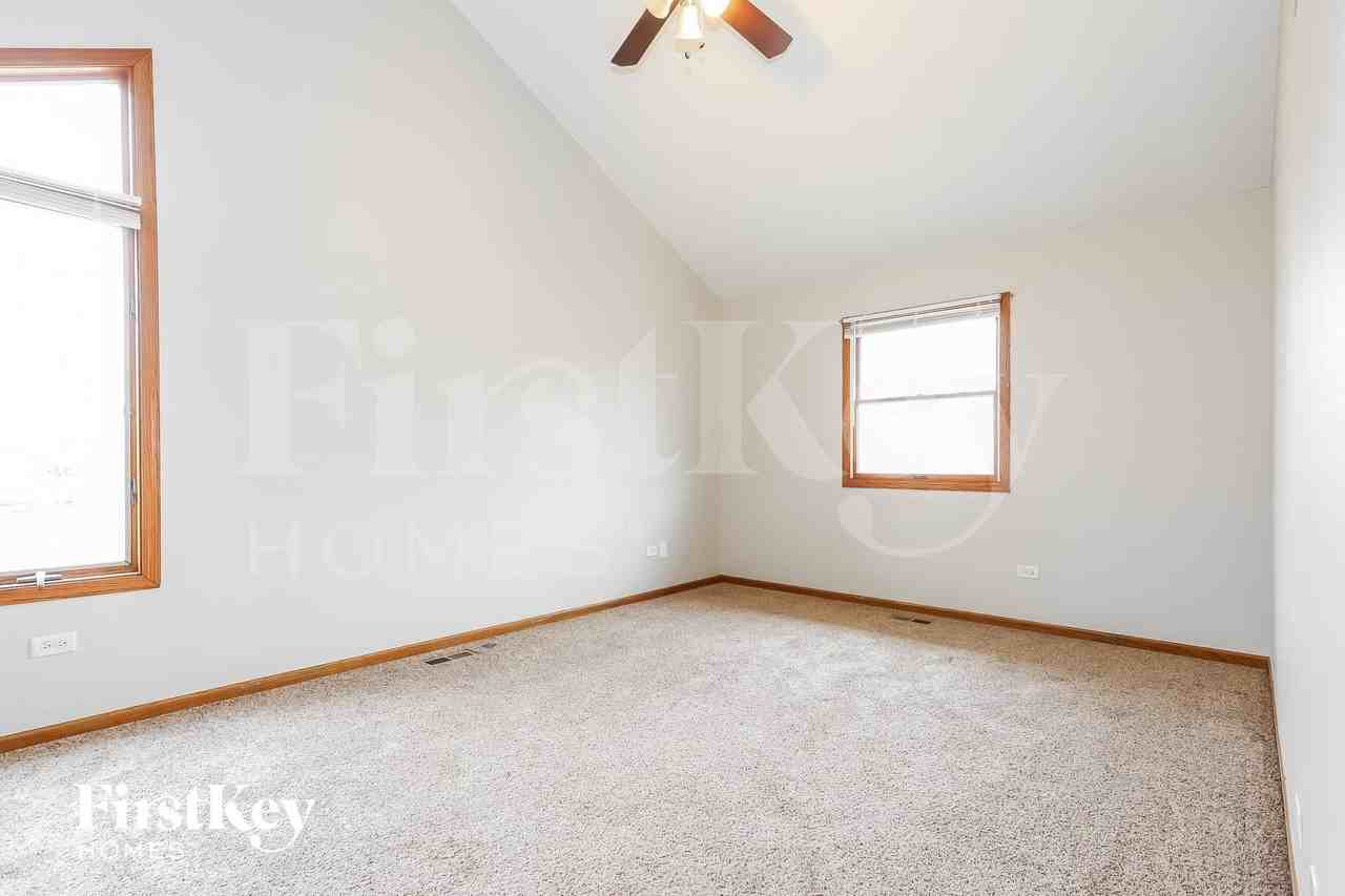 1119 Karen Dr - Photo 6 of 15