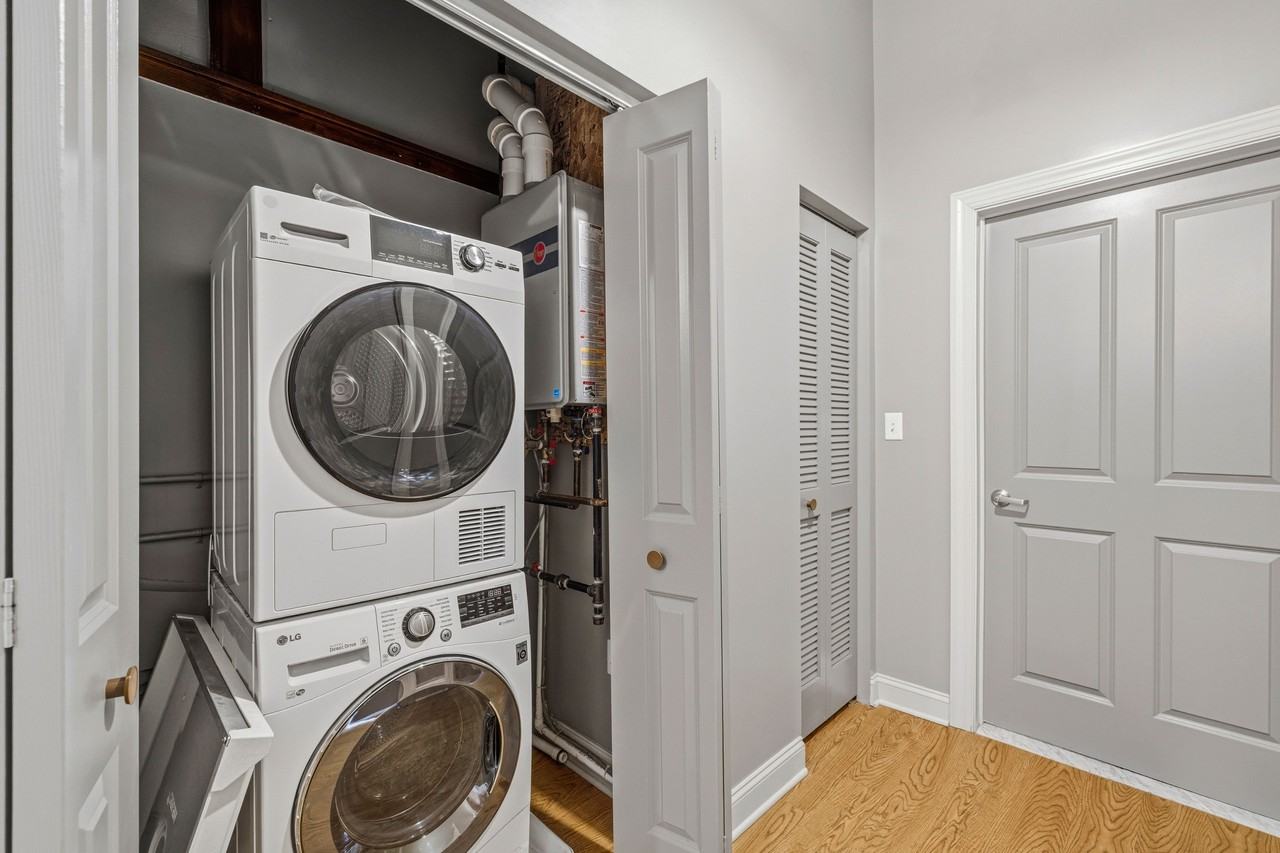 School Lofts at Mineral Springs - Photo 5 of 50