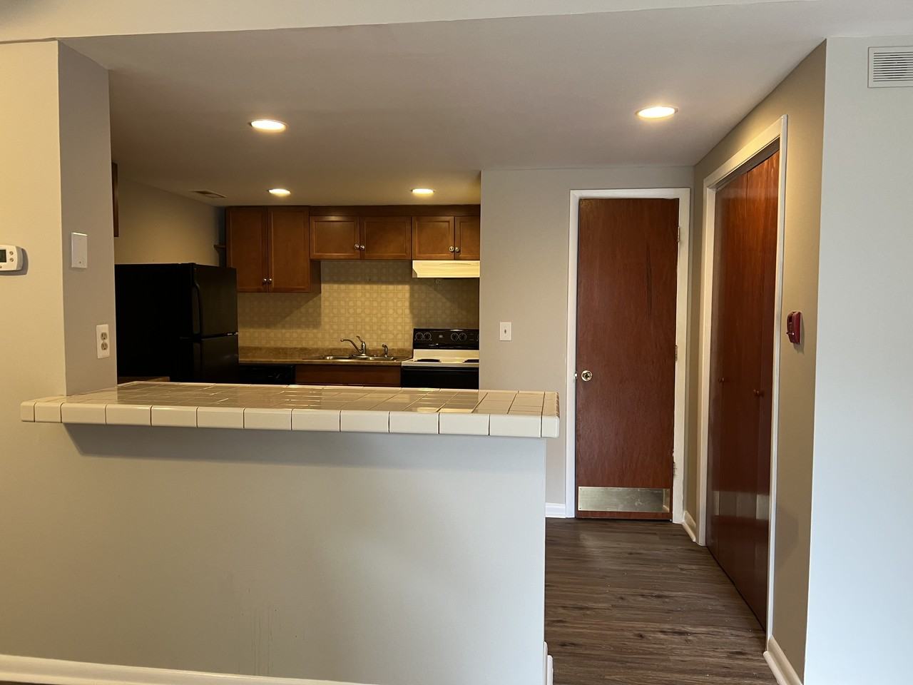 5300 East Dr - Photo 2 of 10
