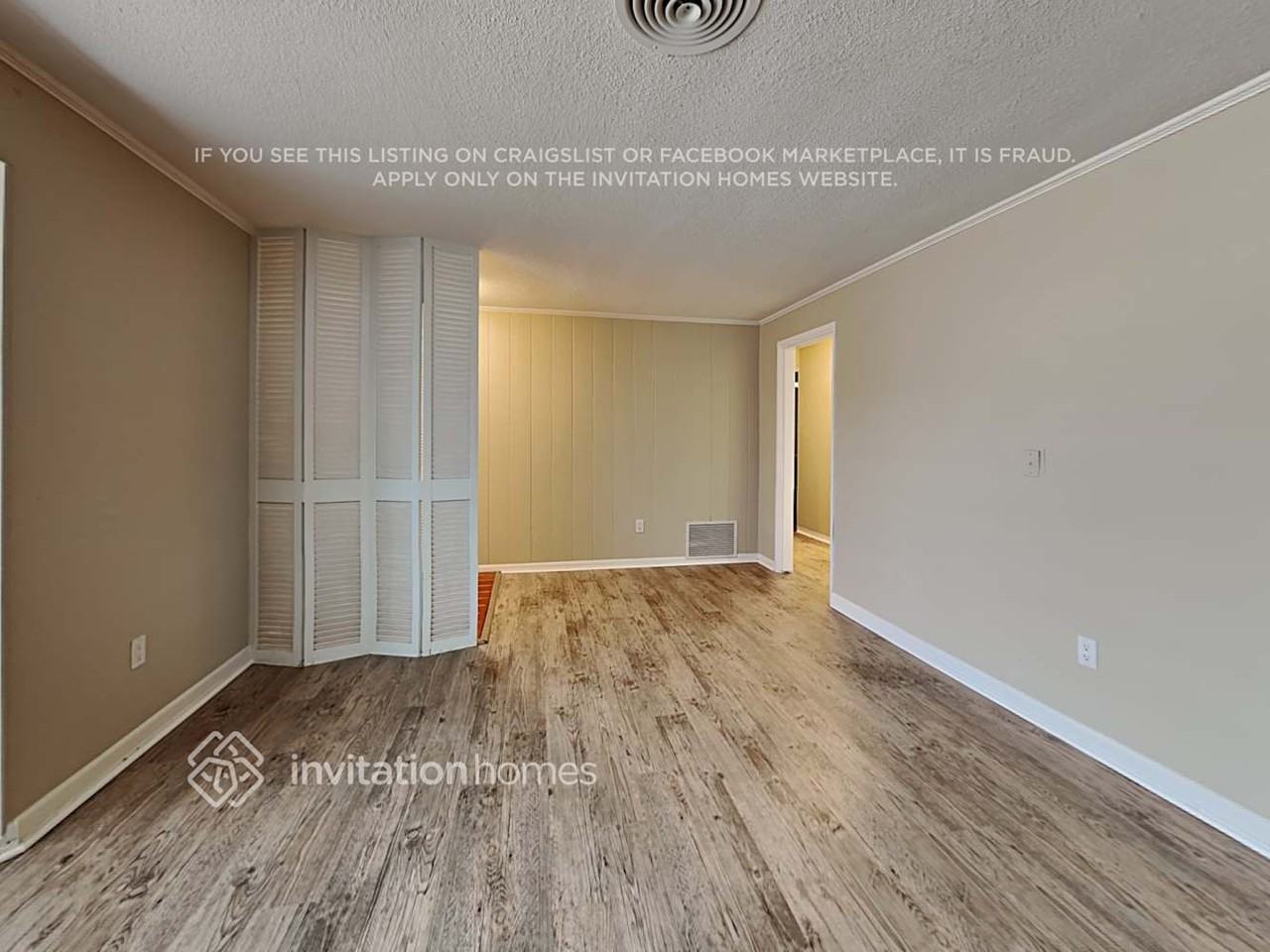 14298 Hetrick Cir S - Photo 6 of 23
