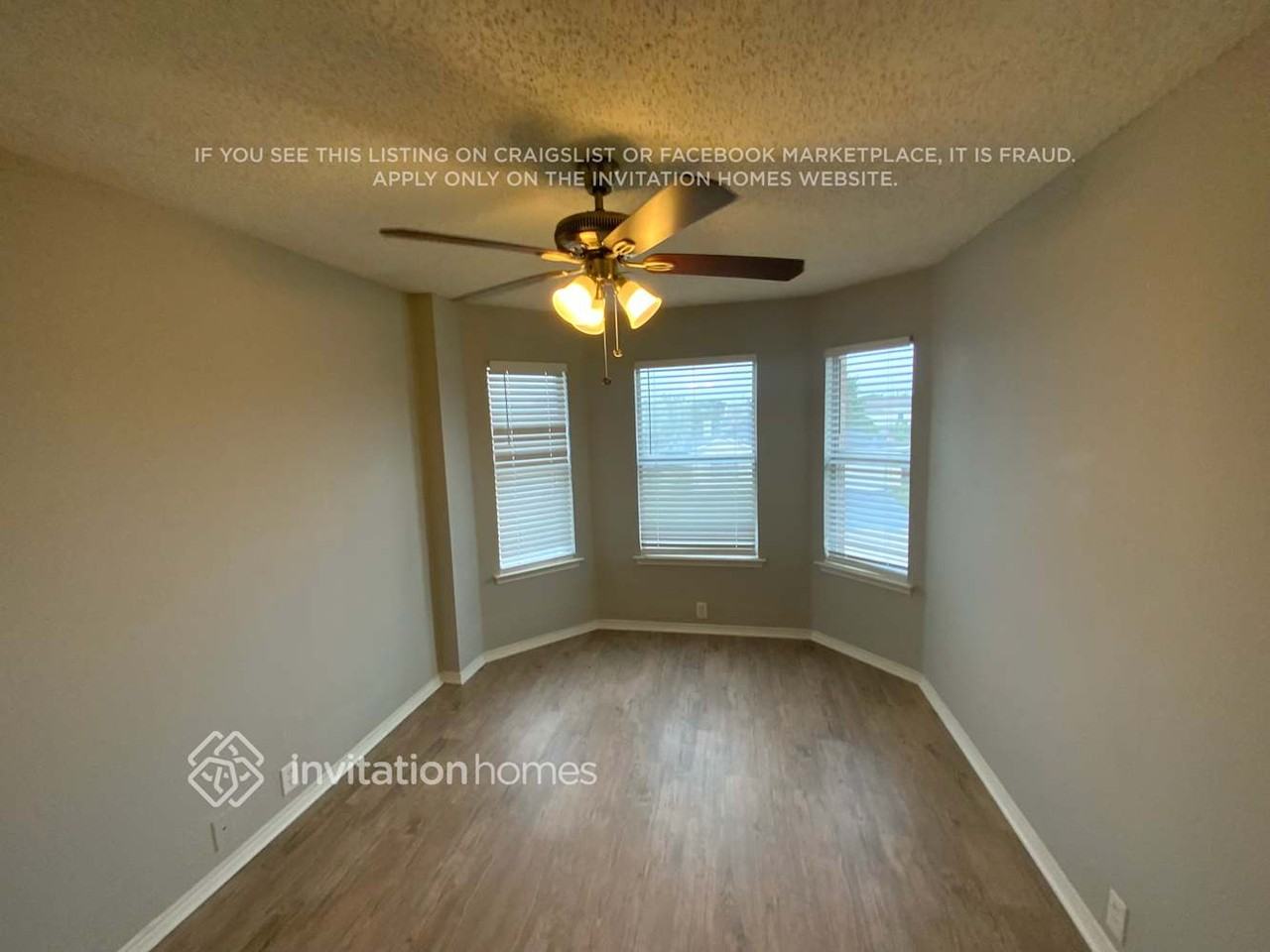 1400 Cloyne Dr - Photo 2 of 14