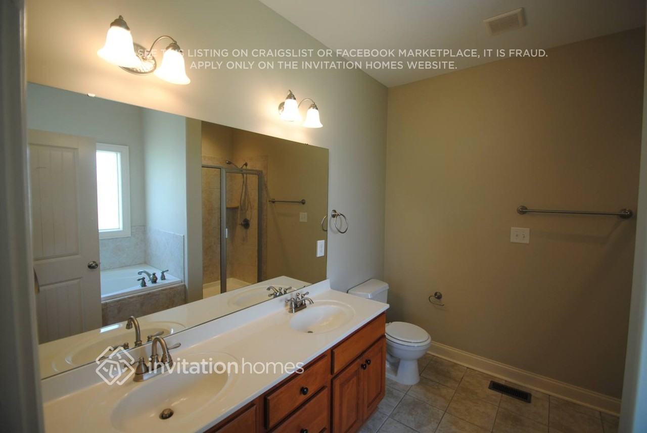 22 Oak Run Dr - Photo 6 of 8