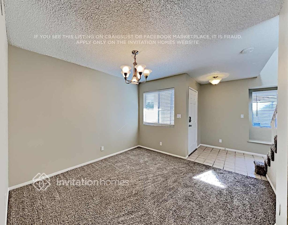 1740 La Cruz Dr - Photo 4 of 16