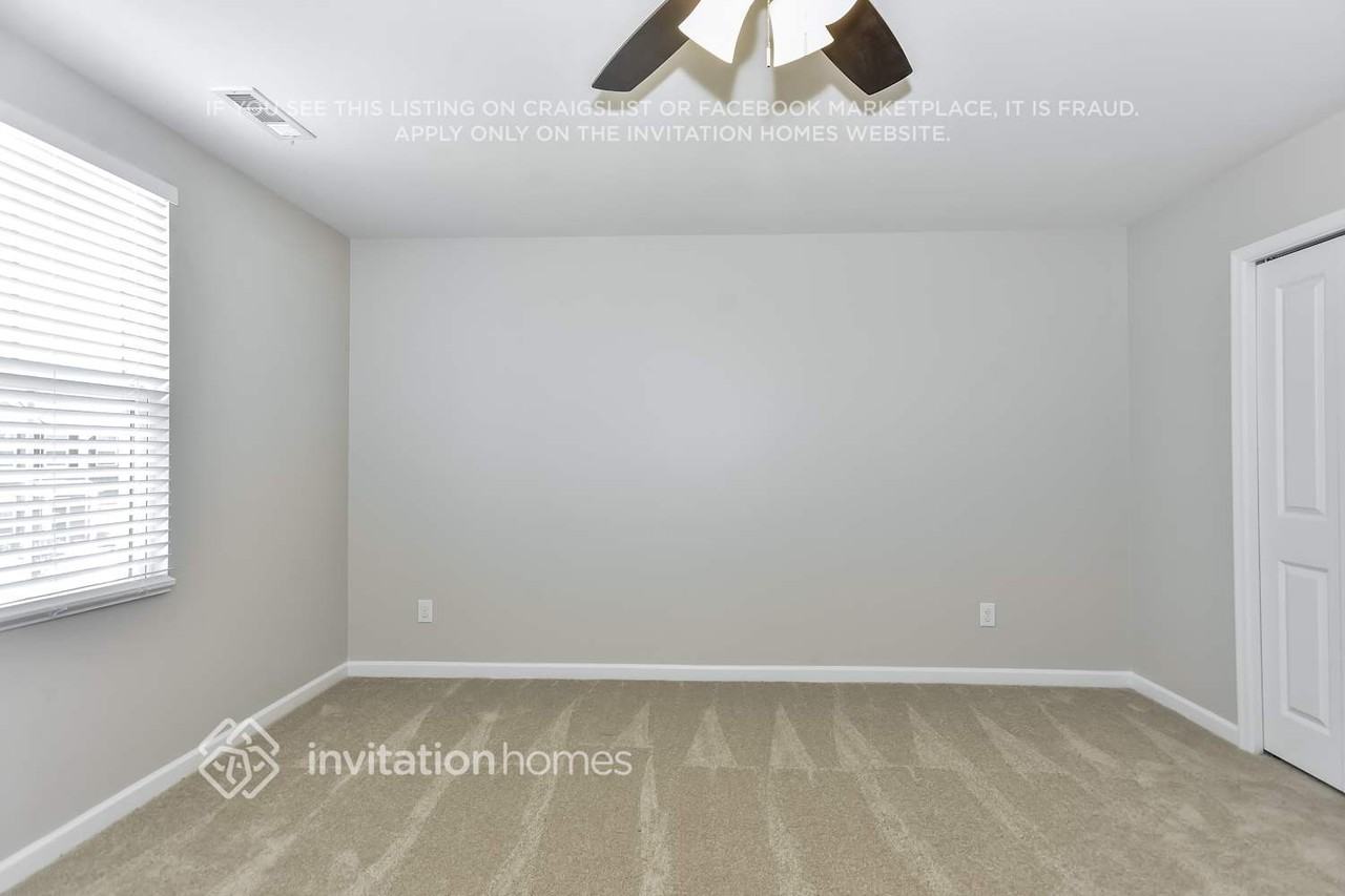 1136 Concord Springs Dr - Photo 7 of 16