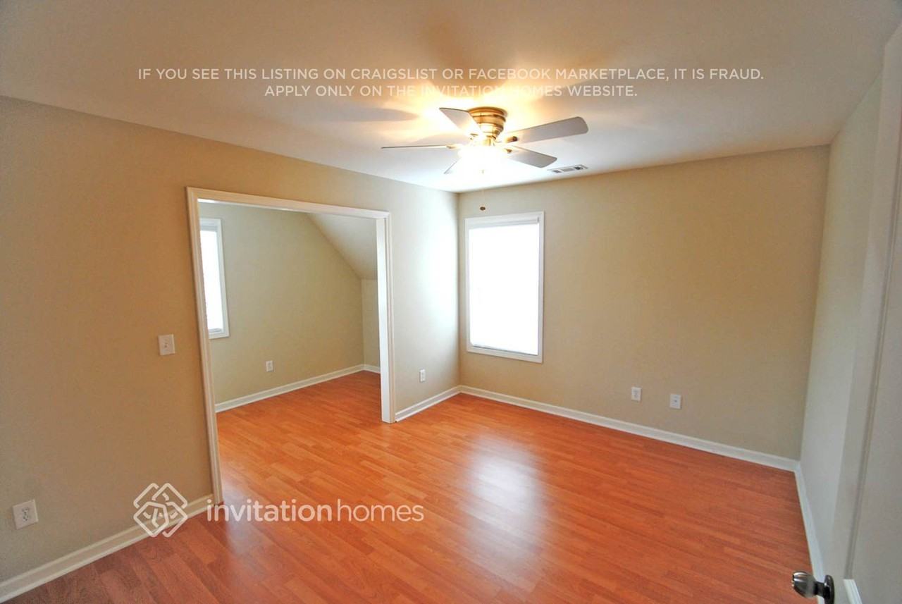 236 Ascott Ln - Photo 3 of 8