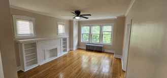 2956 W Belle Plaine Ave #3 - Photo 1 of 1