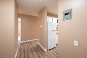 featured image of 10607 104 St Nw