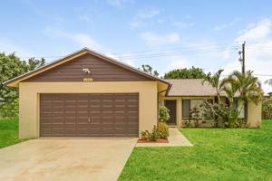 featured image of 10902 Grandview Way