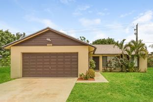 10902 Grandview Way - Photo 1 of 1