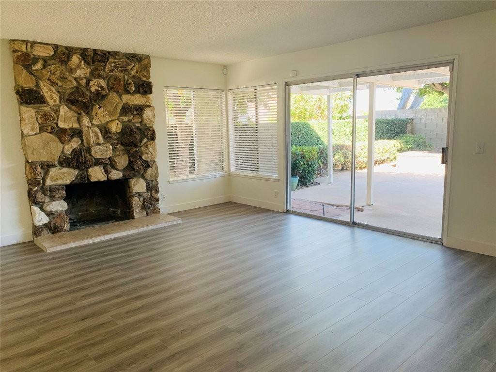 14751 Mulberry Ave - Photo 5 of 8
