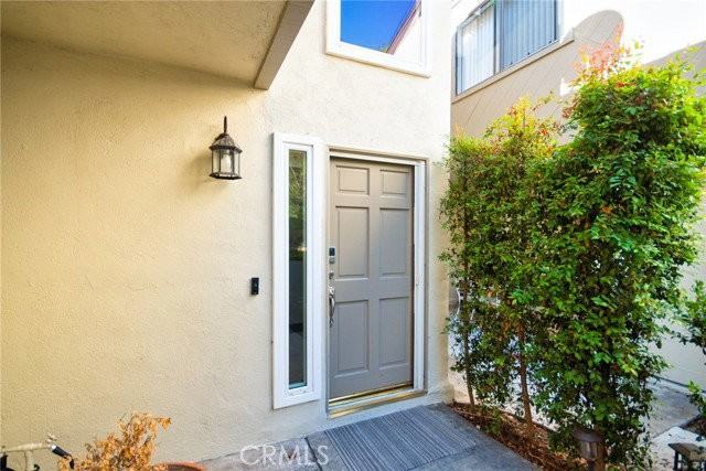 2853 Park Vista Ct - Photo 3 of 8