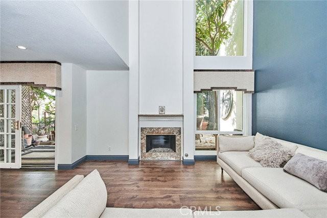 2853 Park Vista Ct - Photo 4 of 8