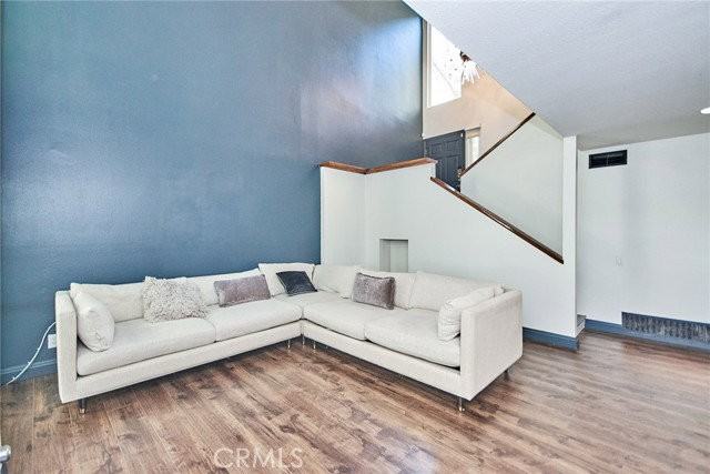 2853 Park Vista Ct - Photo 7 of 8