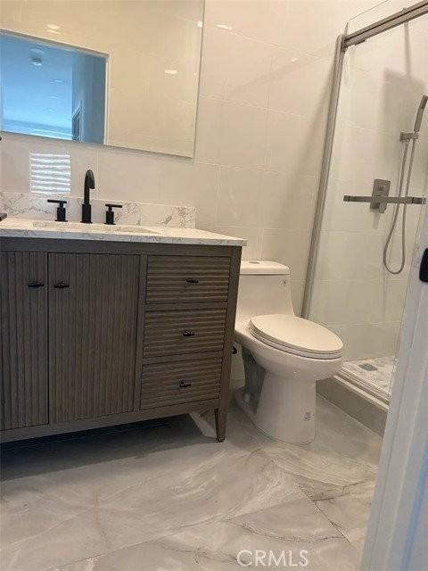 522 Stanford Rd - Photo 4 of 8