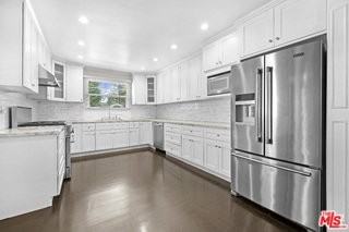 5525 Matilija Ave - Photo 2 of 8
