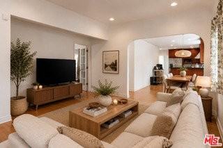 2310 Manning Ave - Photo 3 of 8