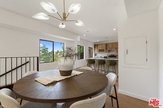 8506 Oak Ct - Photo 4 of 8