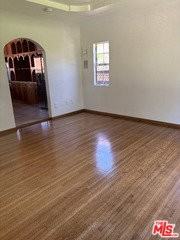 1631 S Point View St - Photo 5 of 8