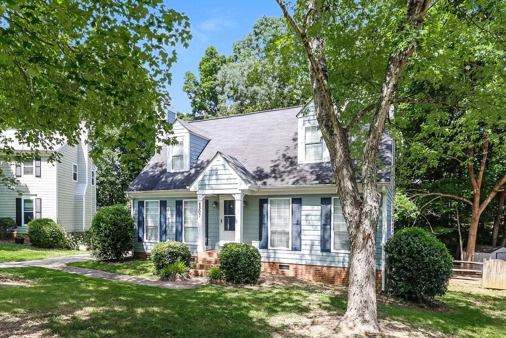8307 Houndstooth Dr - Photo 4 of 17