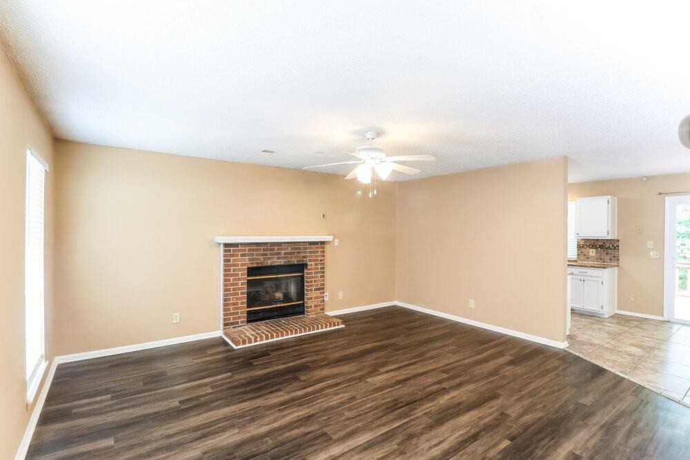 8307 Houndstooth Dr - Photo 6 of 17