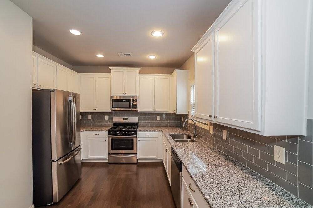 89 Greatwood Ln - Photo 7 of 17