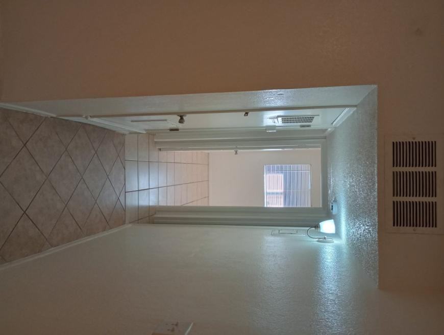 401 N D St - Photo 6 of 10
