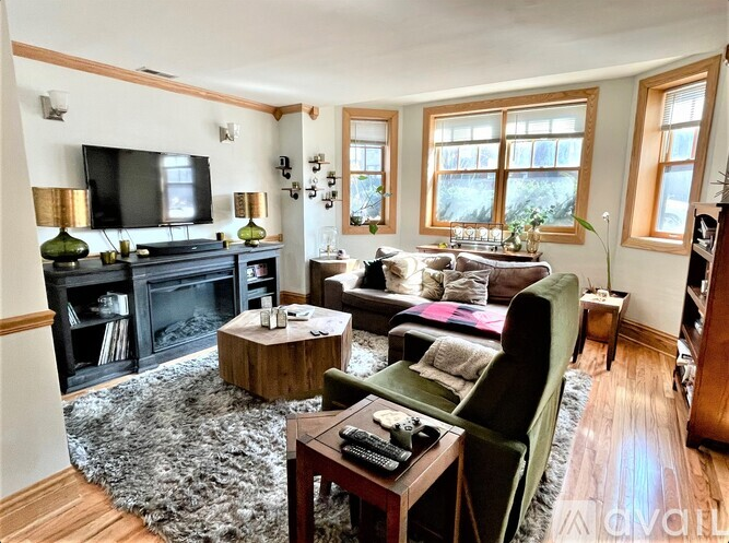 1354 W Carmen Ave #1F - Photo 2 of 8