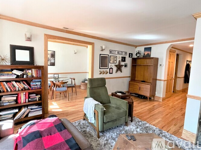 1354 W Carmen Ave #1F - Photo 6 of 8