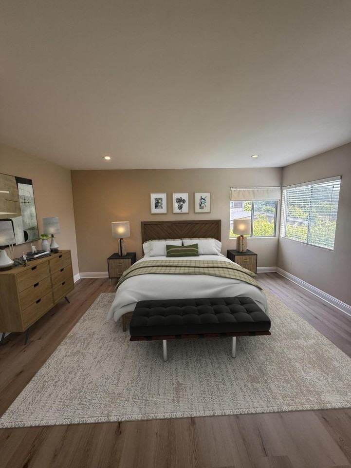 1414 Ocean Park Blvd - Photo 6 of 10
