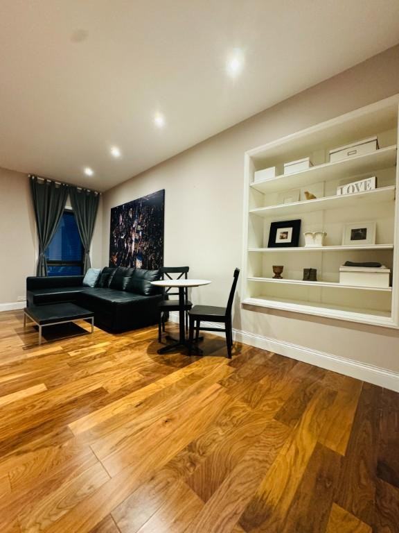 65 E 54th St - Photo 3 of 10