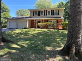 featured image of 9827 Rand Dr