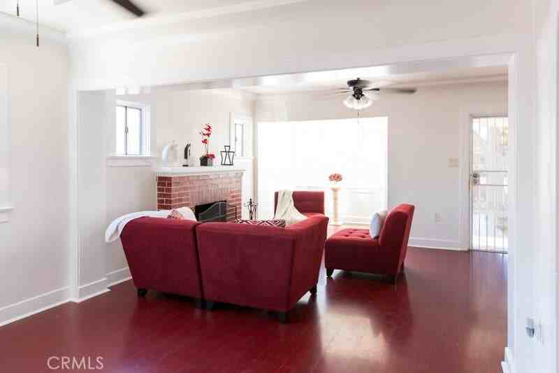 10330 San Luis Ave - Photo 5 of 11