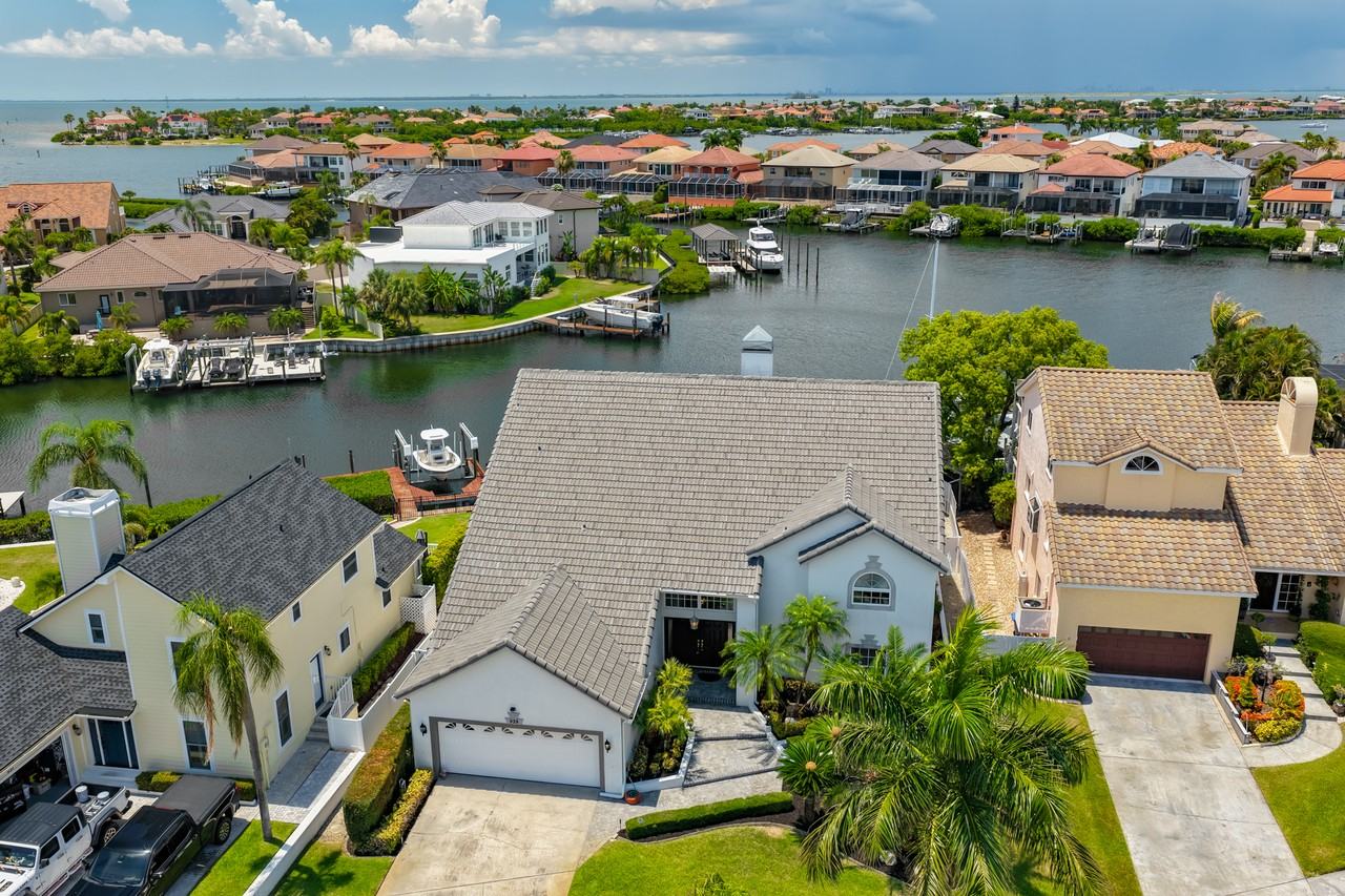 929 Symphony Isles Blvd - Photo 2 of 50