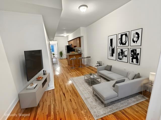 347 7th St ##4 - Photo 4 of 12