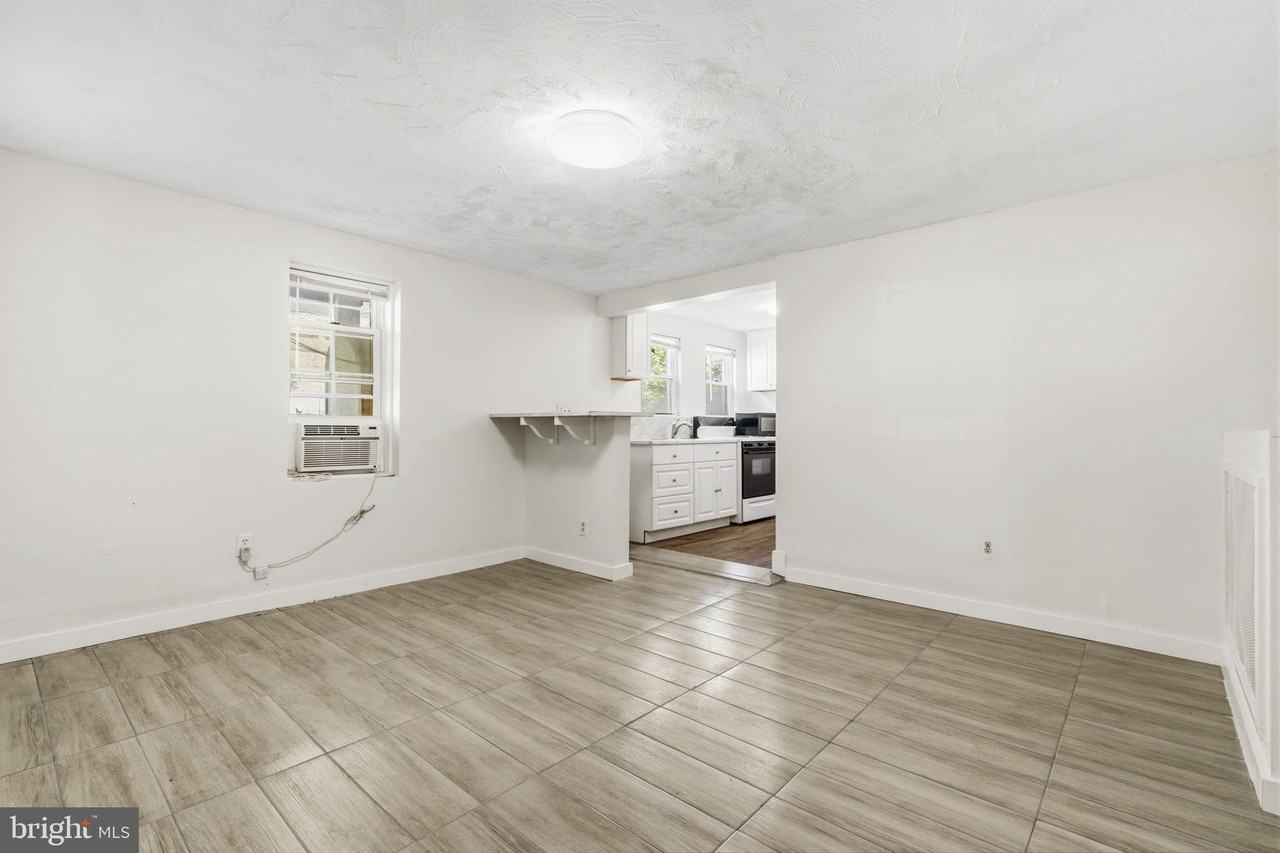 7126 Carroll Ave ##4 - Photo 3 of 18