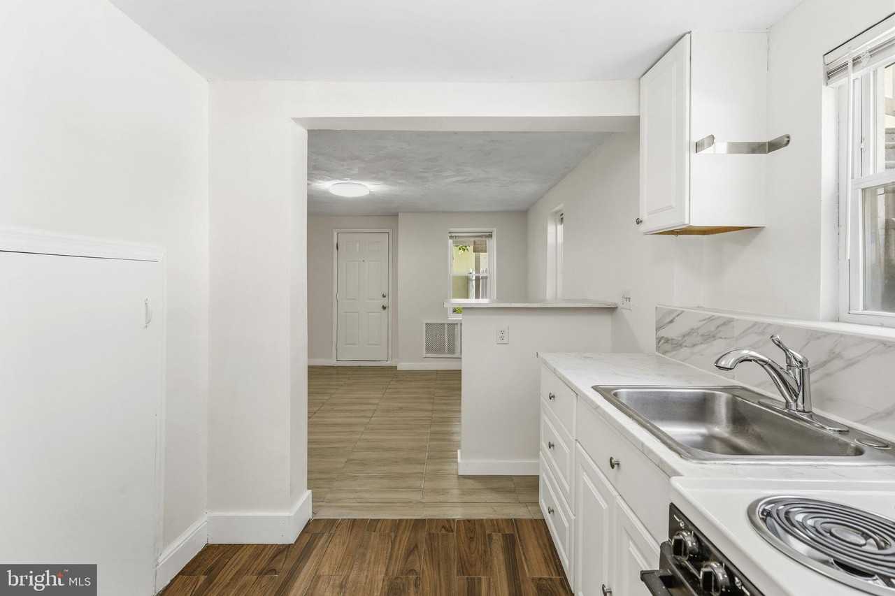7126 Carroll Ave ##4 - Photo 6 of 18