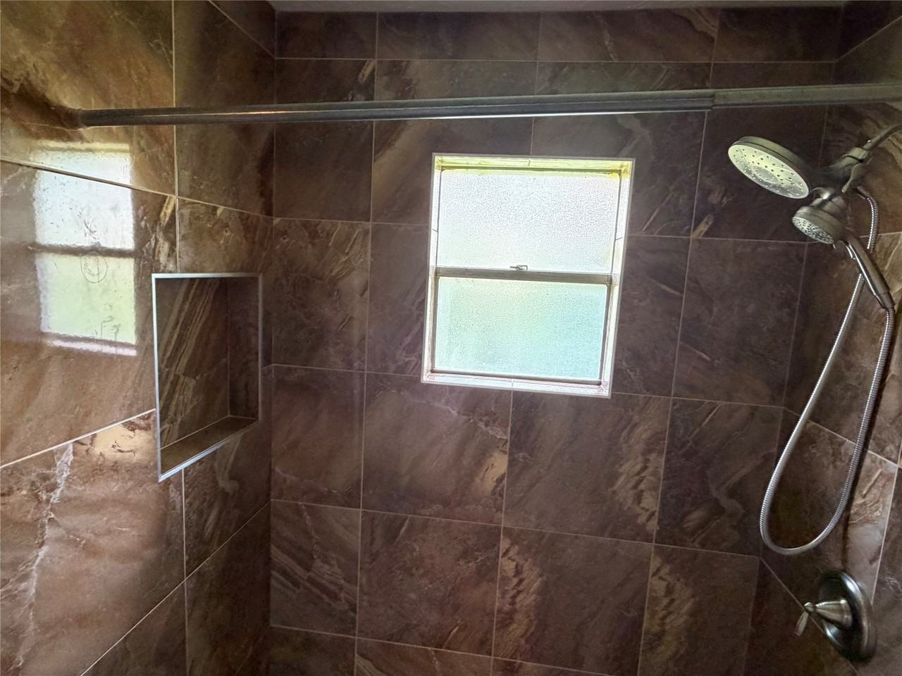 116 Lasso St - Photo 7 of 22