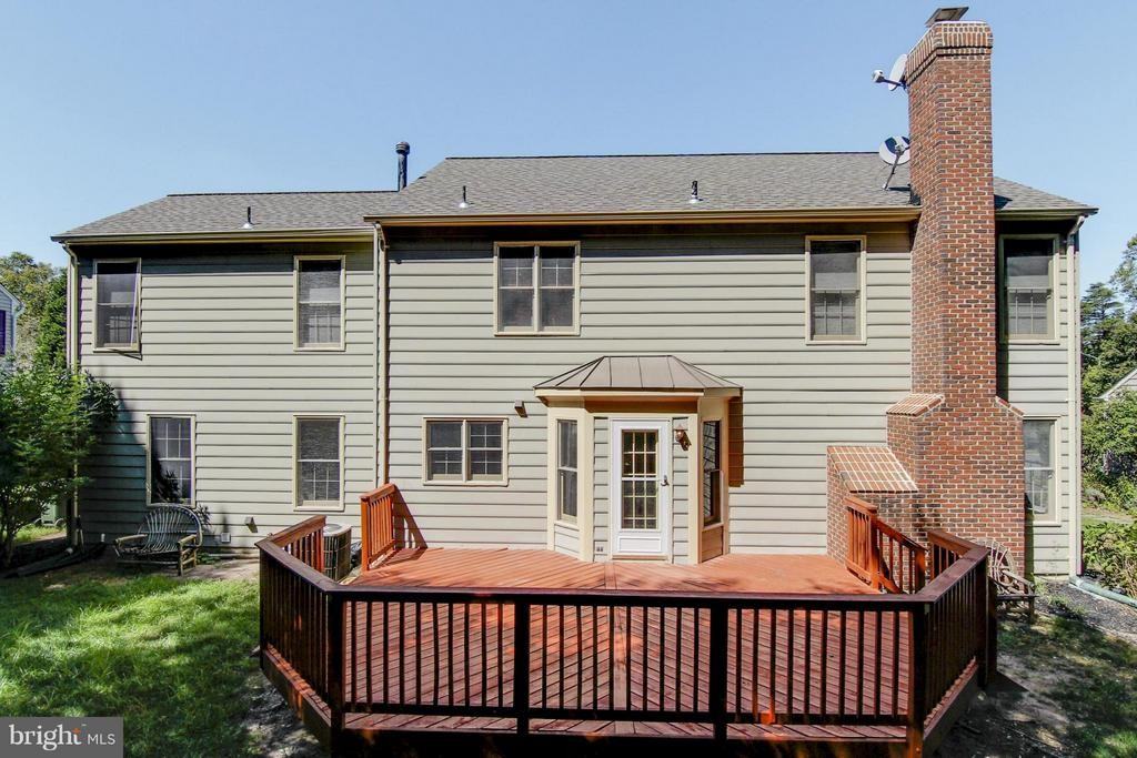 4269 Exeter Dr - Photo 3 of 34