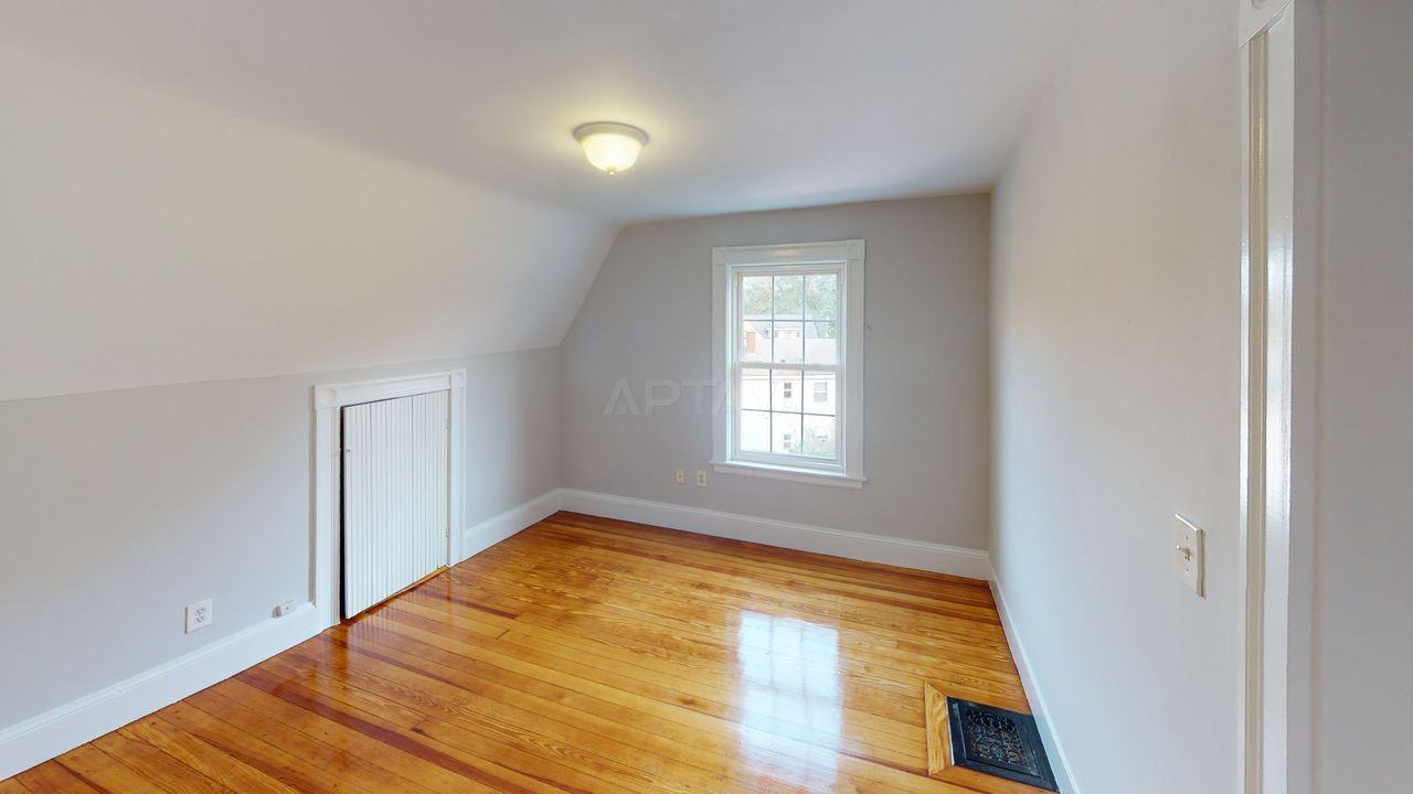 253 Arlington St #2DUPE2 - Photo 2 of 17