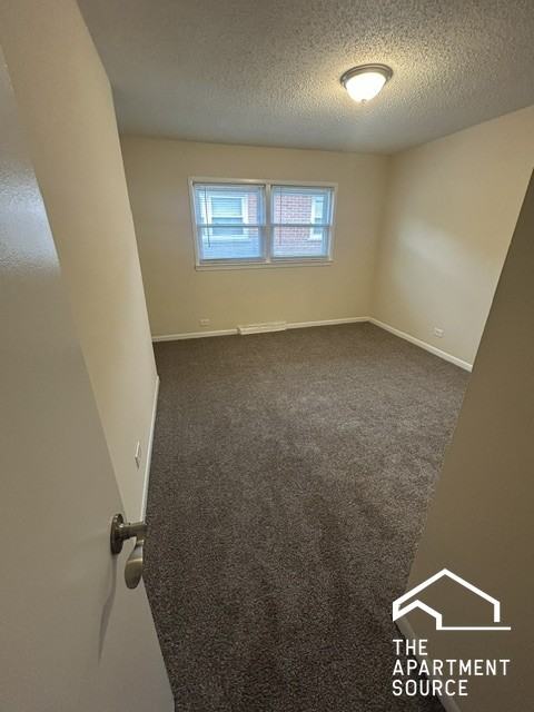 115 W Ash St #C - Photo 6 of 20