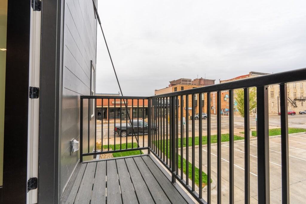 110 N Delaware Ave #202 - Photo 7 of 42