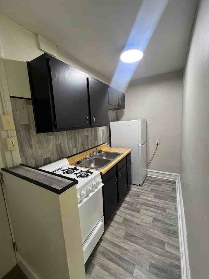 1120 Polk Blvd #412 - Photo 4 of 8